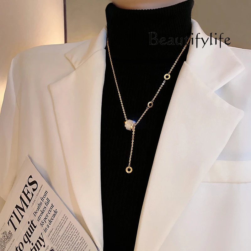 

Opal sweater chain new autumn and winter light luxury niche necklace femininity collarbone chain