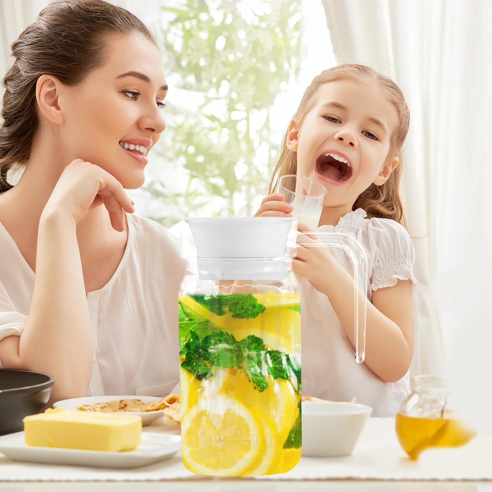 

Cold Water Kettle 0.5L Plastic Juice Pot for Home Restaurant Office Modern Storage Container Plastic Kettle