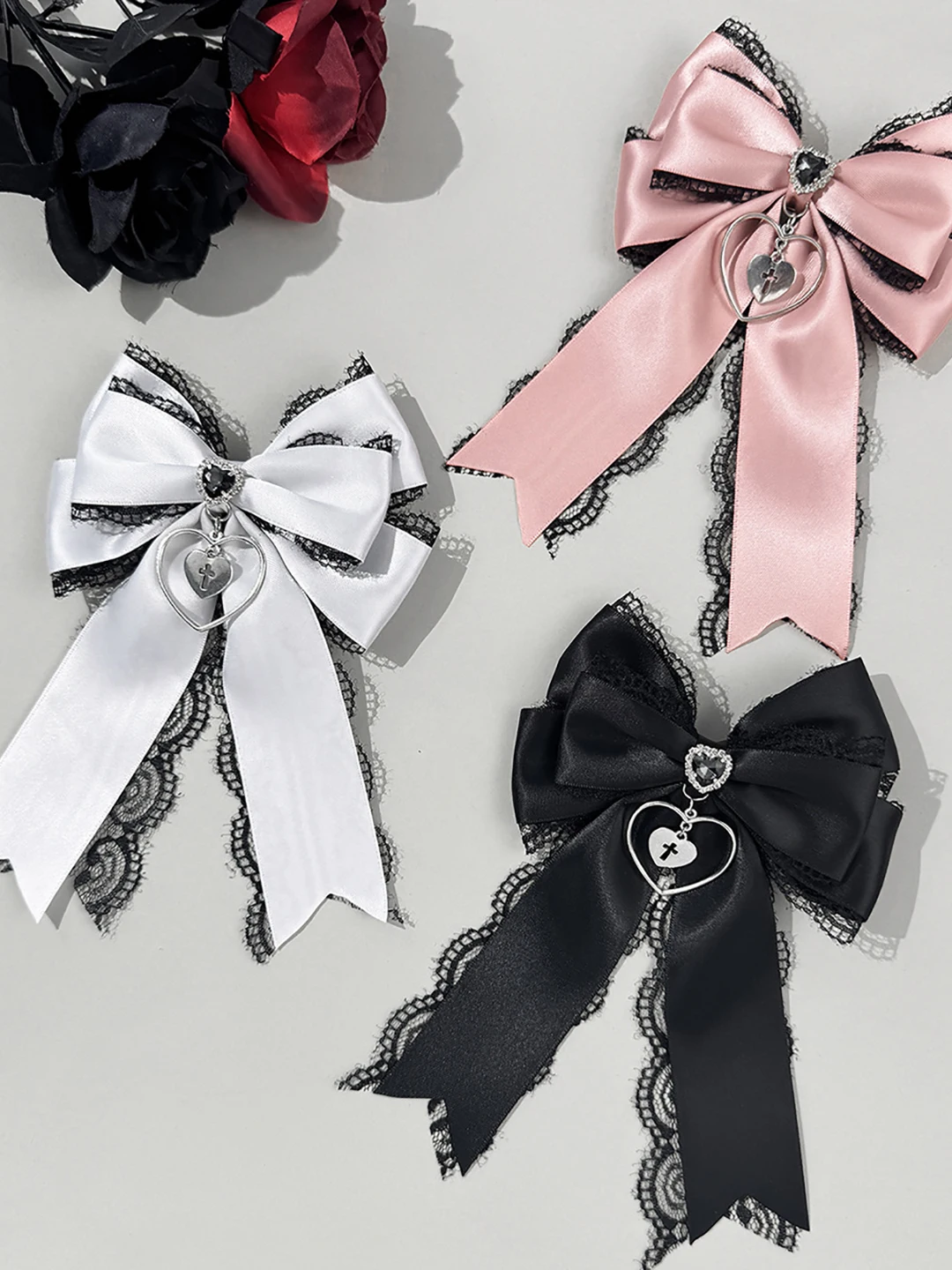 presilha-de-cabelo-feminina-estilo-gotico-lolita-com-laco-de-renda-e-coracao-de-strass-tipo-super-largo