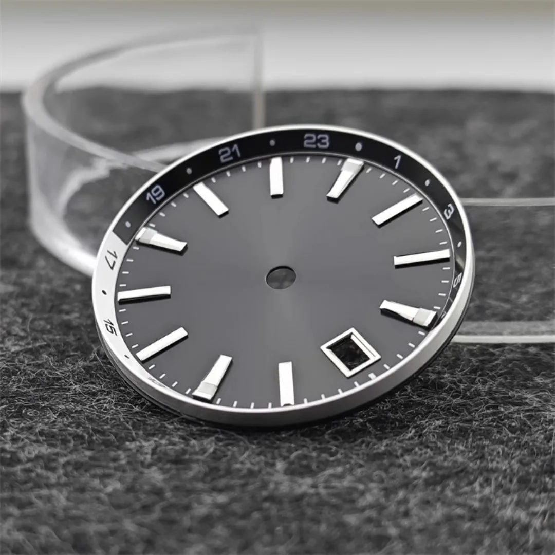 GMT NH34 Watch Case 32mm Watch Dial BGW9 Light Blue Luminous Dial Green Luminous Bezel Mechanical Accessories for NH34 Movements
