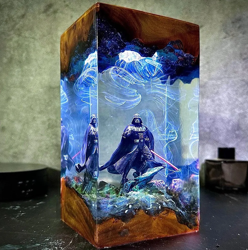 Creative Cool Warrior Epoxy Resin Desktop Night Light Ornament Exquisite Resin Lamp Festival Gift