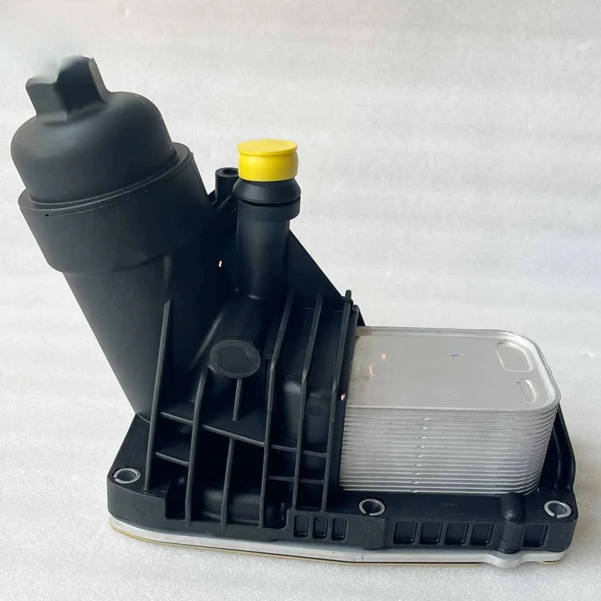 Engine Oil Filter Housing 11428512283 For F20 F21 E90 E91 E92 E93 F30 F34 F36 F10 F11 E84 F25 N47 Oil Cooler Kit