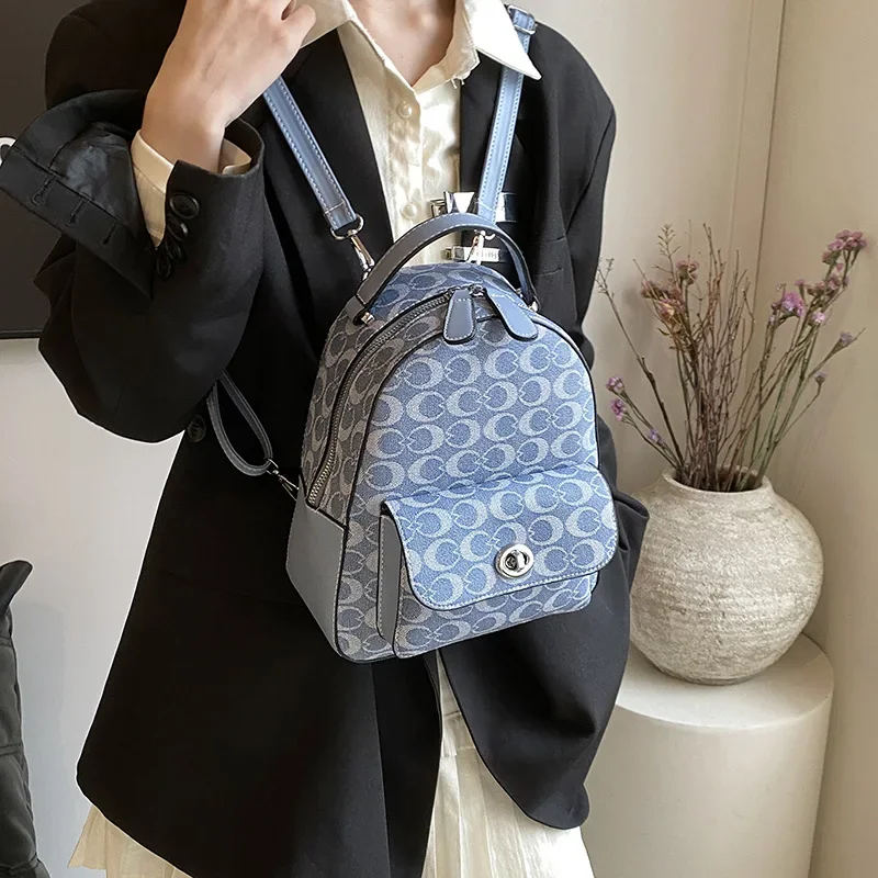 حقيبة ظهر فاخرة بلونين لعام 2025 للنساء بسعة كبيرة وحزام كتف قابل للتعديل ومقبض علوي لأساسيات العمل والسفر الأكثر مبيعًا