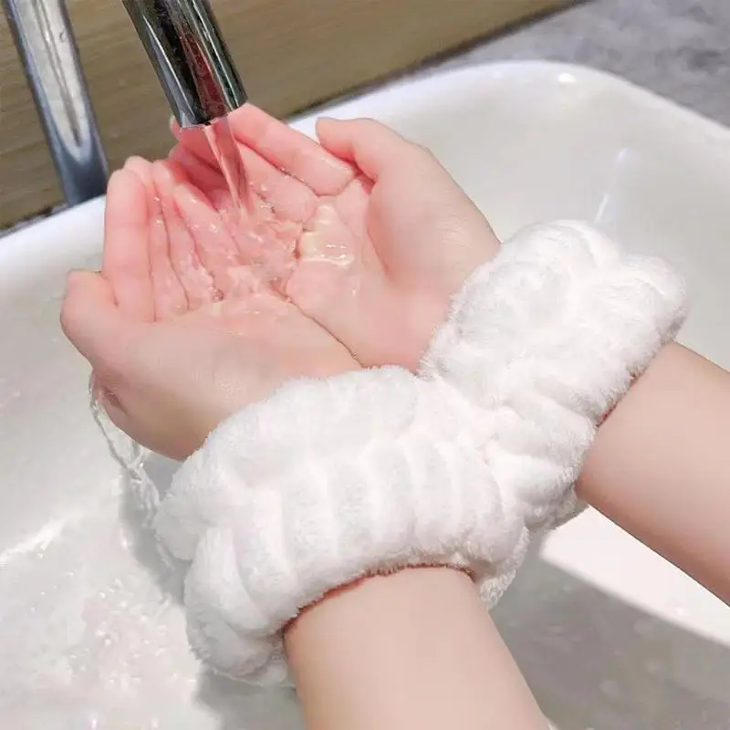 2Pcs Wrist Spa Washband Microfiber Wrist Wash Towel Band Wristbands For Washing Face Absorbent Wristbands Fluffy Sweatband