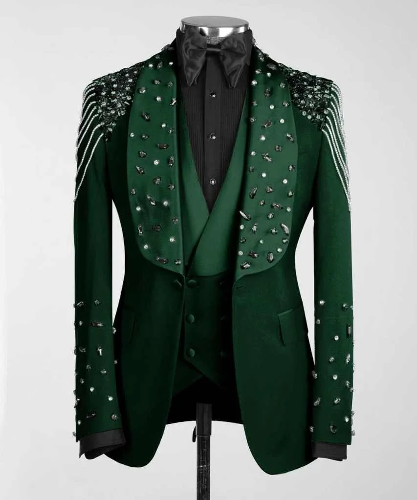 Luxurious Tailored Wedding Suits for Man 3 Pieces Blazer Pants Vest Shawl Rhinestone Chain Beading Modern Formal Customized