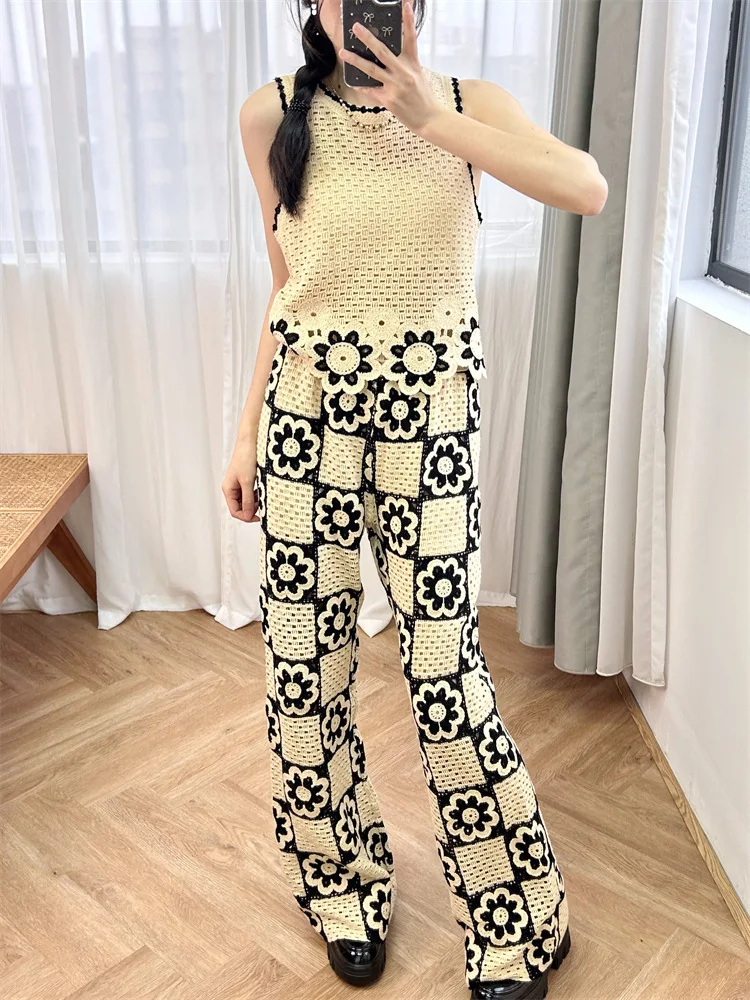 Women Embroidery Hollow Out Set High Waist Straight Pants or Sleeveless Round Neck Vest