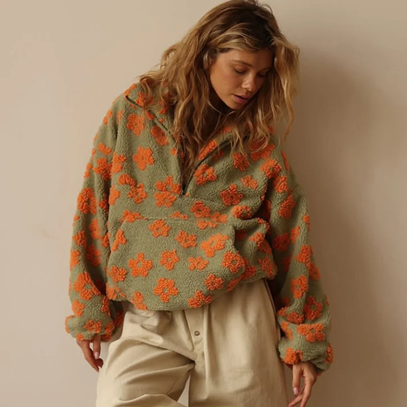 Felpa pullover allentata con tasca con cerniera casual da donna Abbigliamento festivo autunnale Pullover Felpa in finta lana d'agnello floreale alla moda