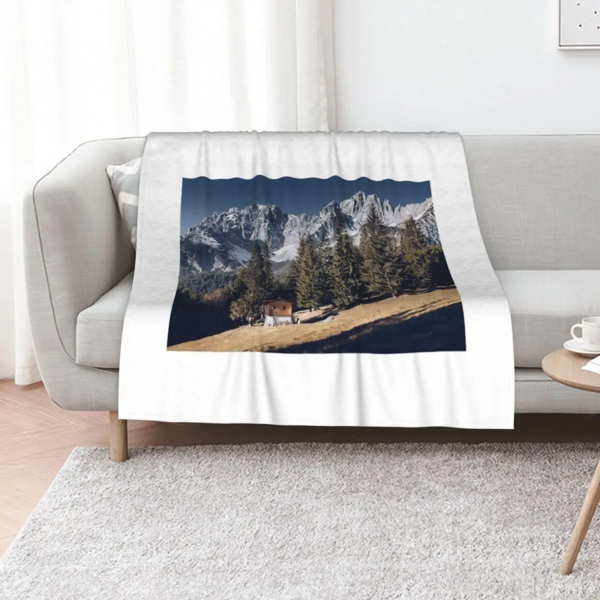 Kaiser - idyllic mountain landscape with mountain hut on the Wilder Kaiser Throw Blanket Decorative Sofas Hair Picnic Blankets