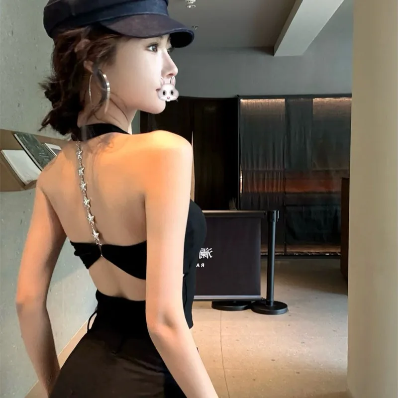 เสื้อครอปท็อปแบบสายเดี่ยวเว้าอกเซ็กซี่ พร้อมฟองน้ำเสริมทรง สำหรับผู้หญิง สไตล์จีนสุดฮิต ใช้เป็นเสื้อซับในได้