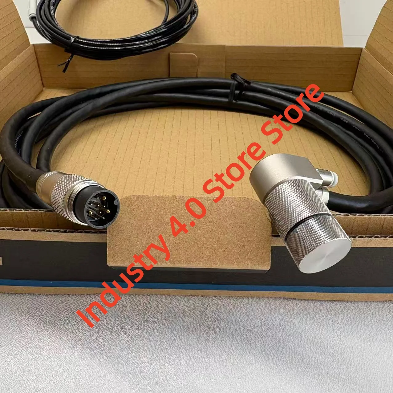 새로운 EMCD-3000A-4M 모터 코드 케이블 박스 포함