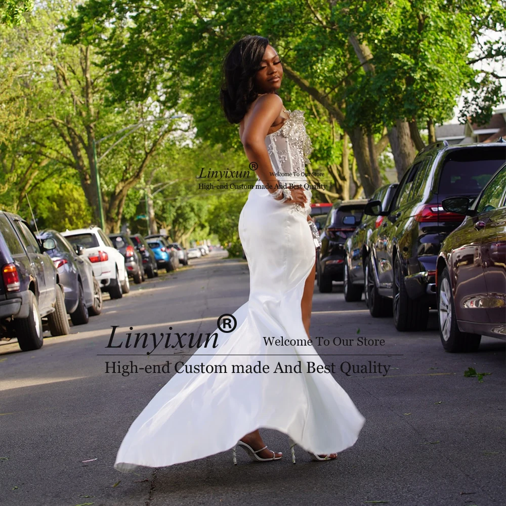 ชุดราตรีคริสตัลสุดหรู ปี 2025 แบบไม่มีแขน ผ่าสูงทรงเมอร์เมด สำหรับงานแต่งงานและงานเลี้ยง  สามารถสั่งตัดได้