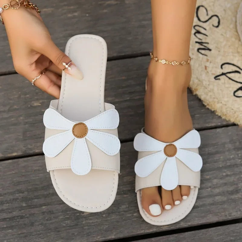 High Quality Ladies Shoes 2024 Sweet Petal Design Women's Slippers Outdoor Fashionable Flat Summer Slippers Pantuflas De Mujer