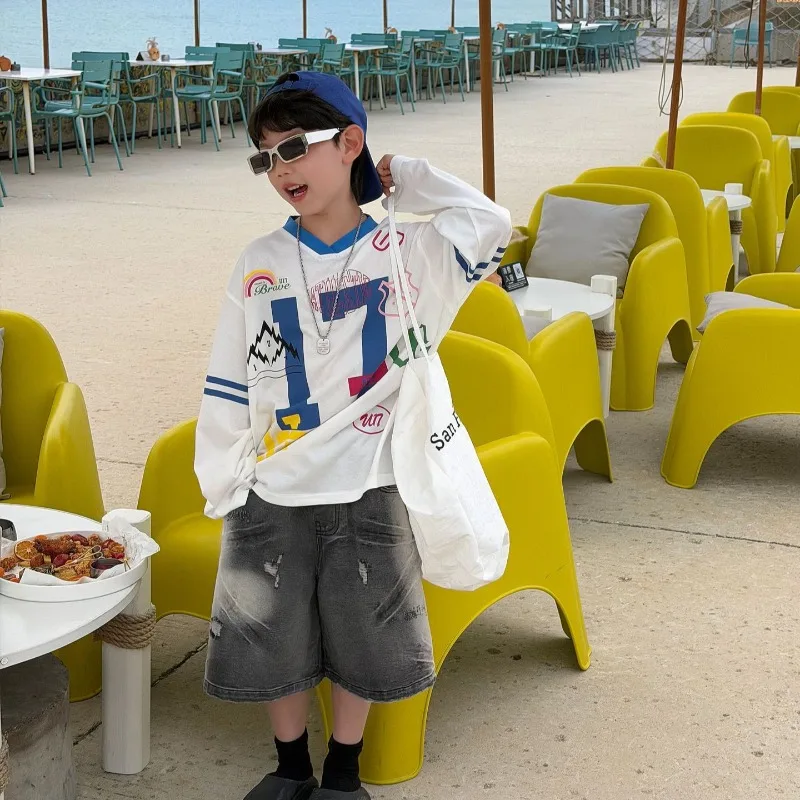 

2026 Summer New Korean Version of Children's Letters Comfortable Breathable Long-sleeved Sunscreen T-shirt Boys American Top