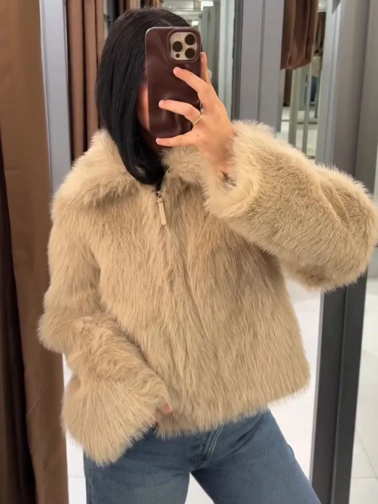 

HH Women Fashion Faux Fur Effect Coat Female Winter Warm Solid Casual Zipper Long Sleeves Lapel Loose Street Style Short Coat