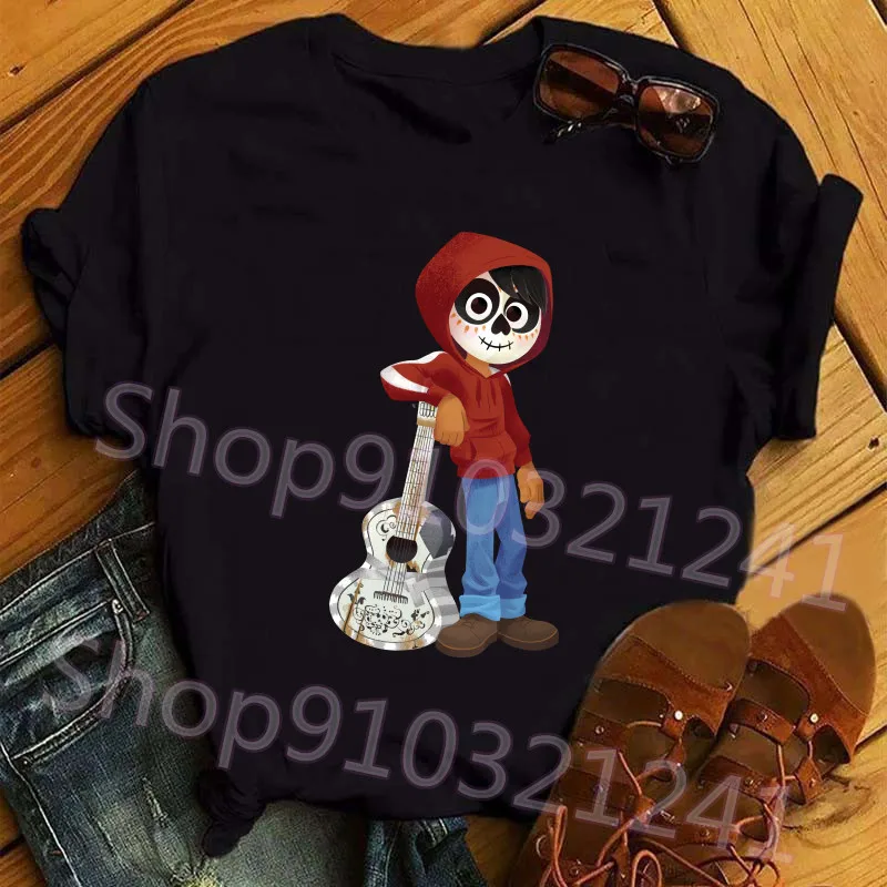 كوكو تي شيرت المرأة القوطية السكر الجمجمة القمم الكرتون الجرافيك الغيتار ميغيل تيز للجنسين Harajuku قميص أسود الملابس النسائية