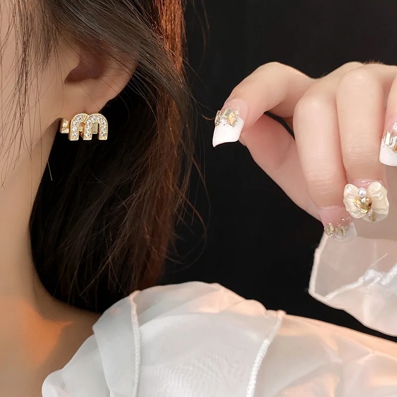 Letter M-shape Double-sided Zircon Hoop Earrings for Women Oil Dripping Ear Buckles French Design High-end  Luxury Jewelry M