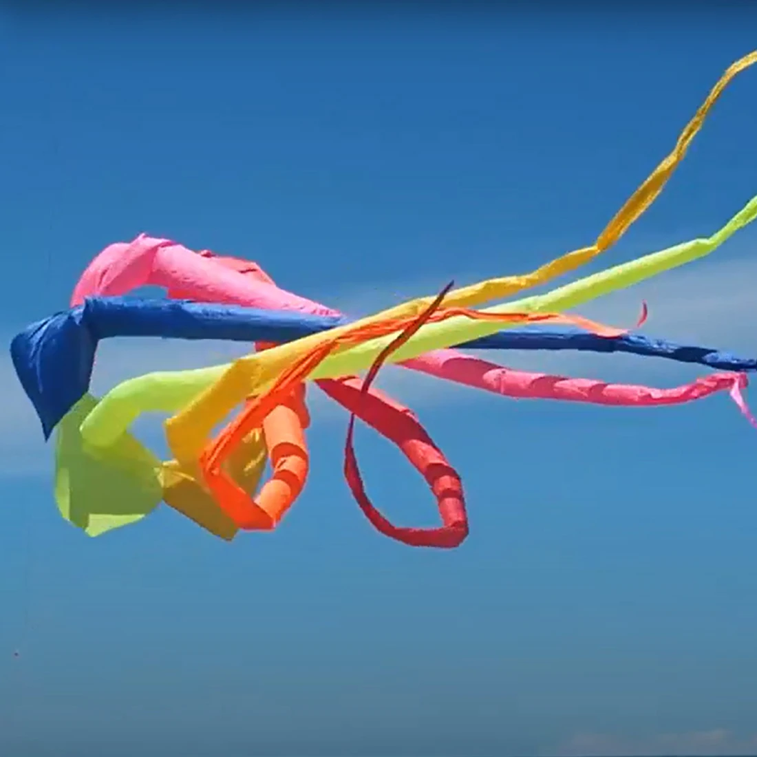 Colgador de cola de Cometa giratorio 3D de arcoíris, accesorio suave para actuaciones en la playa y al aire libre, fácil de volar y resistente a las roturas, 6,5 M