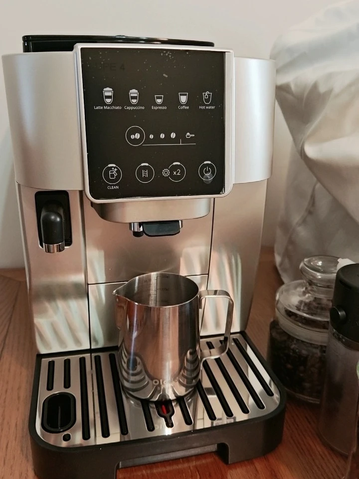 ECAM220.80/S8 LattePro Espresso & Coffee Machine with Automatic Milk Frother