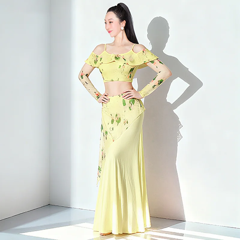 Traje de práctica de danza del vientre para mujer, ropa de actuación, Top + falda con estampado avanzado, conjunto de trajes de danza Oriental para adultos, 2025