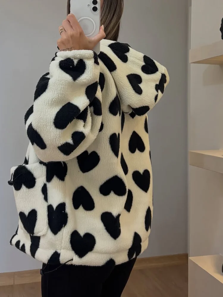 

Плюшевая куртка с сердечком и принтом, женская осенне-зимняя корейская хлопковая куртка большого размера с длинными рукавами и капюшоном, плотная теплая женская уличная одежда