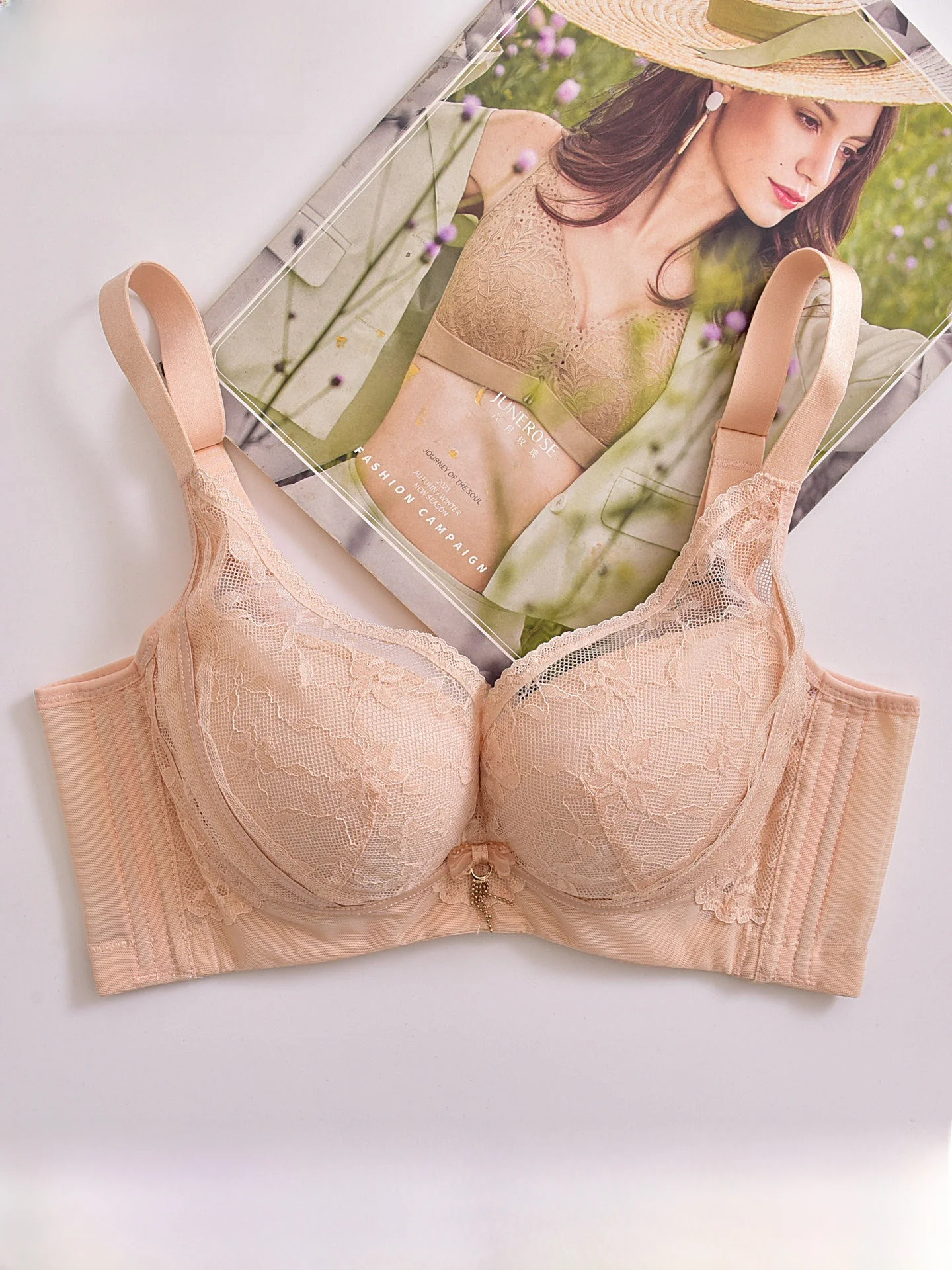 reggiseno-a-fascia-regolabile-con-dettagli-in-pizzo-coppe-ab-di-spessore-medio-intimo-da-donna-con-anello-in-acciaio-morbido-riduzione-della-fatica-laterale-traspirante-ad-asciugatura-rapida