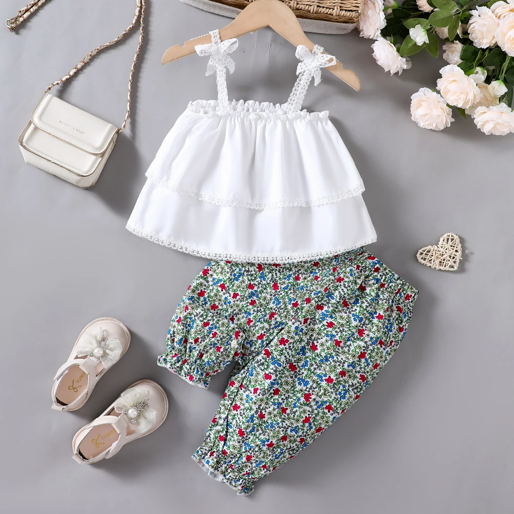 

Новый весенне-летний комплект для девочек: топ-халтер с бантом и леггинсы с мелким цветочным принтом, повседневный комплект из двух предметов