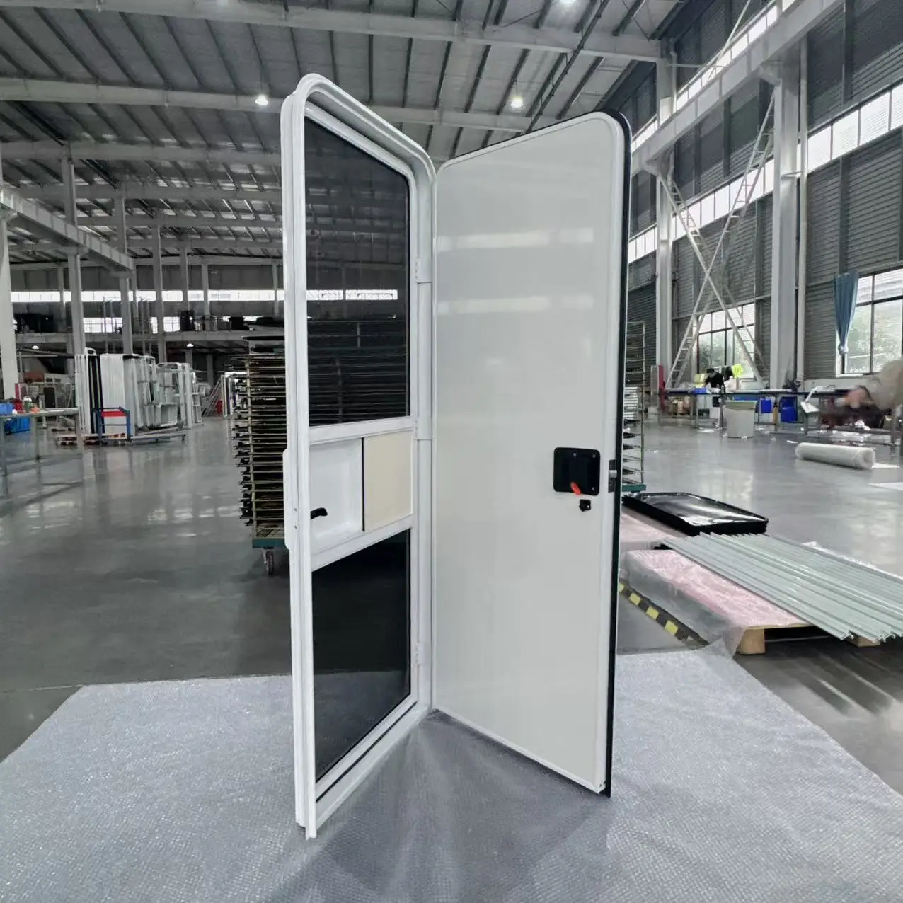 600*1850mm All Custom Size Caravan RV Solid Entry Door No Window Household Lock Aluminum Frame RV Door Black White Color