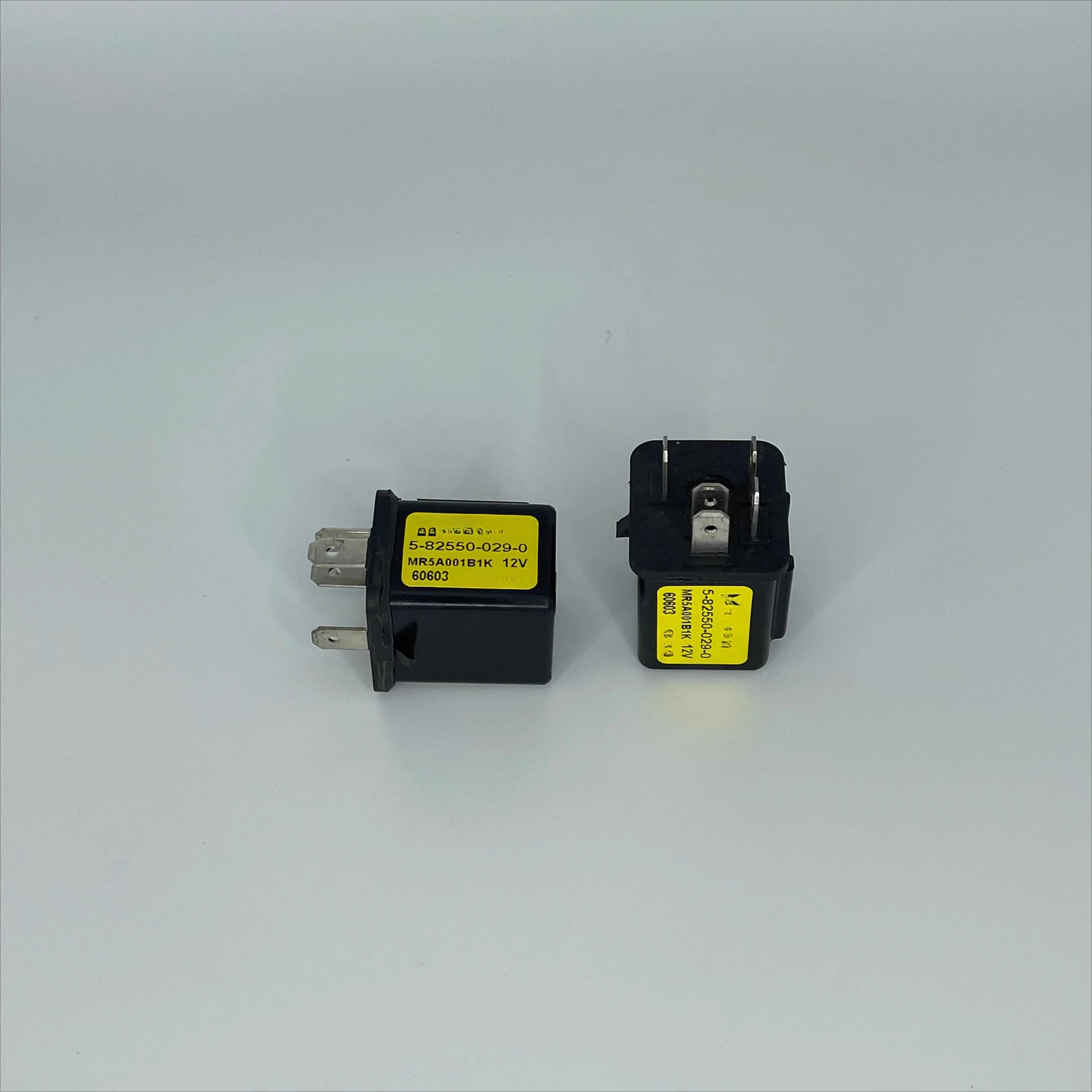

1pcs For Heli Forklift Isuzu Pickup Truck Variable-Light Relay 5-82550-029-0