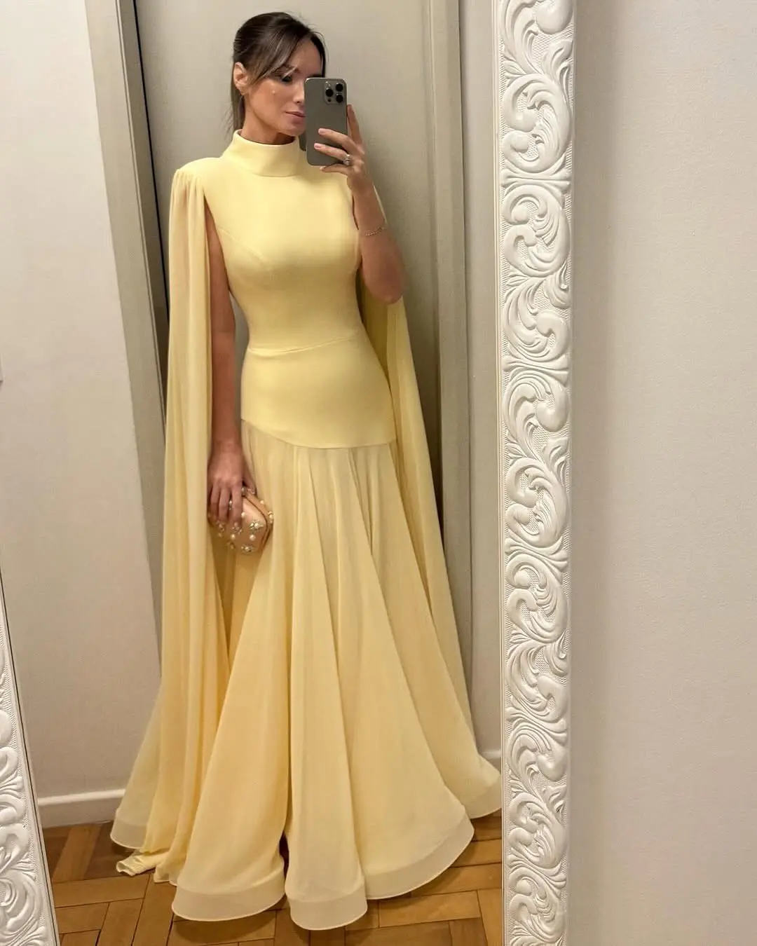 

Enchant Customized Elegant Yellow Prom Gown Women's High Neck Simple Party Evening Dress Floor Length Special Occasion Dresses