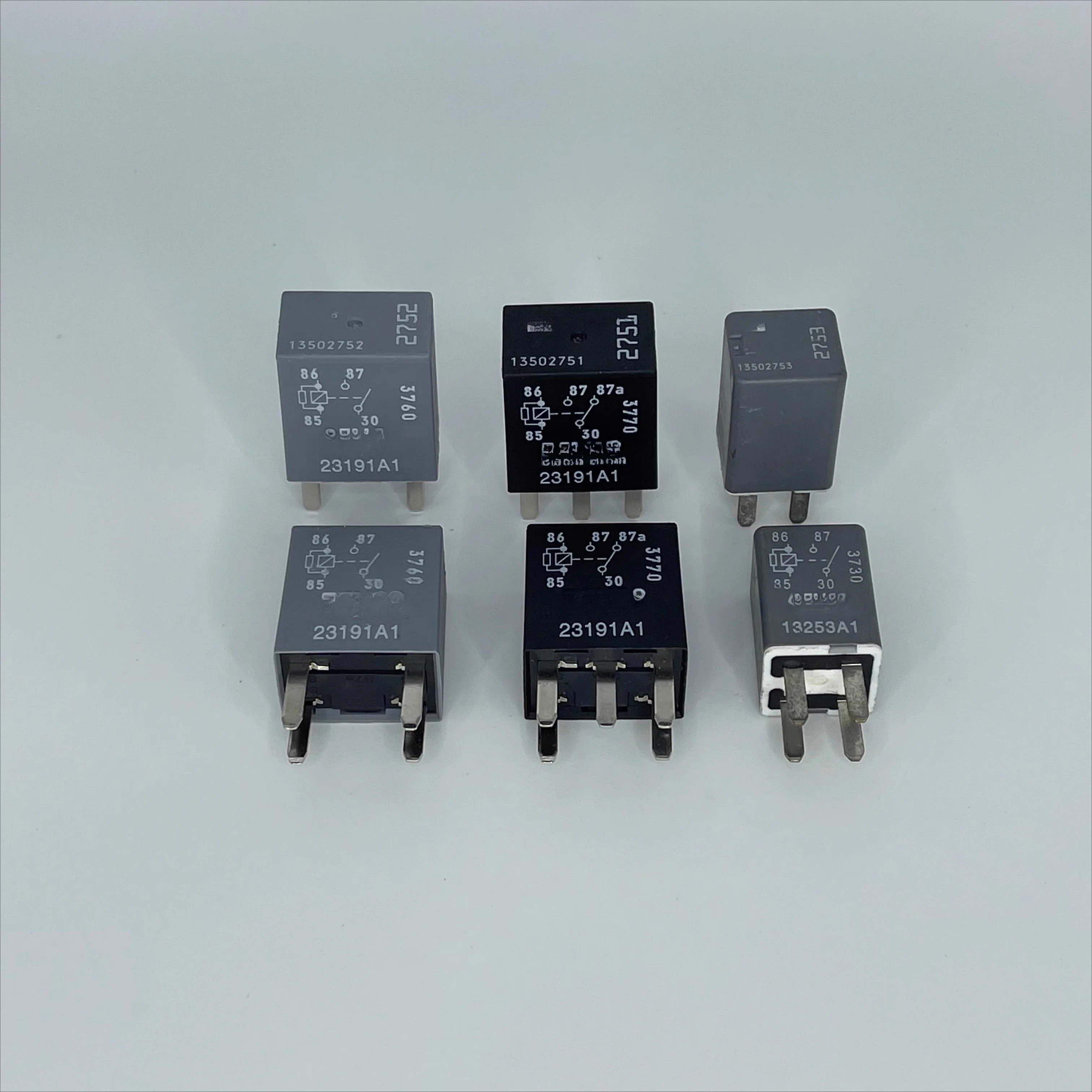 

1pcs For Buick Cadillac Automotive Relay 13502751 13502752 13502753