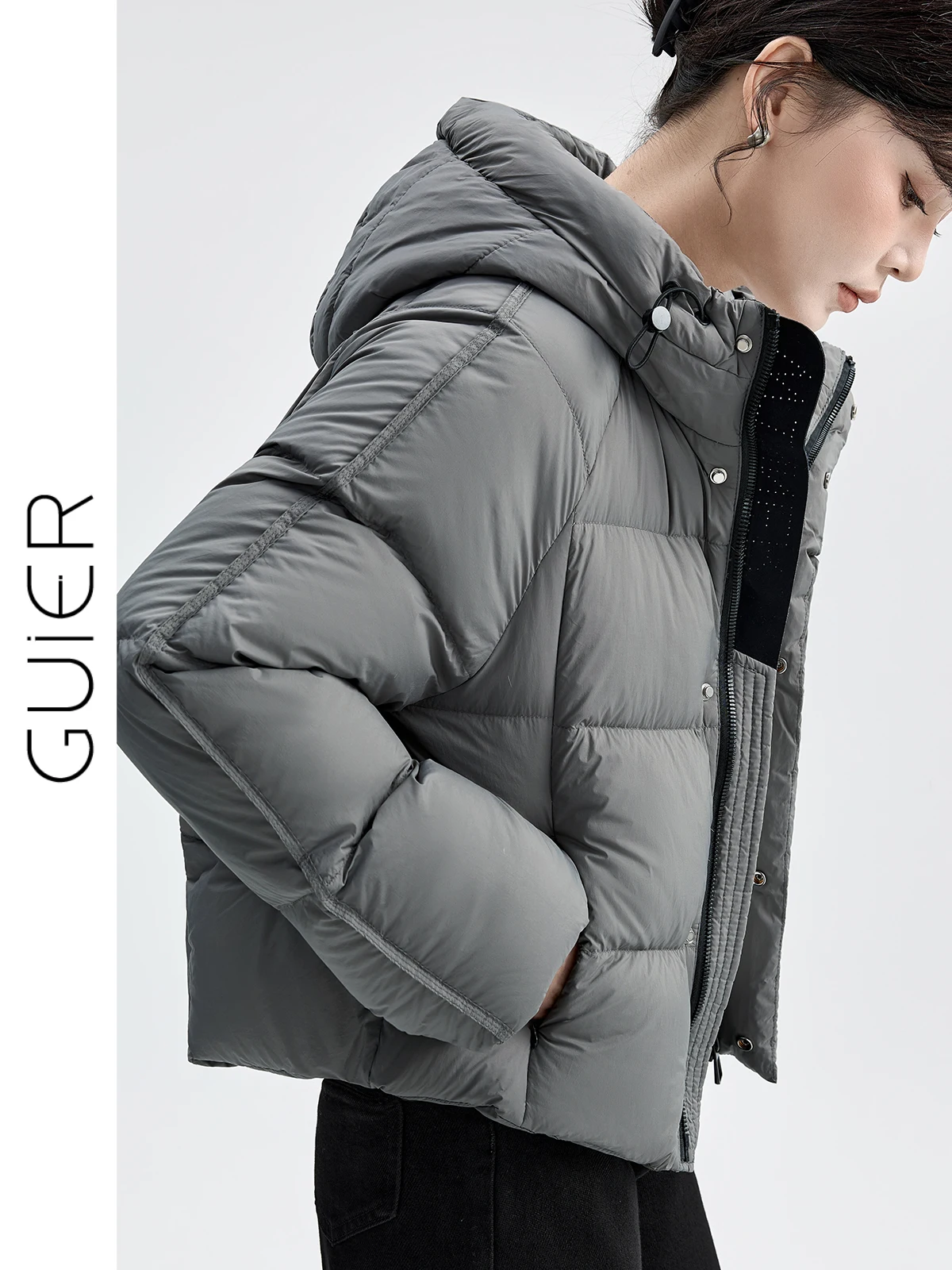 

Женская короткая пуховая куртка с капюшоном, белая, теплая, повседневная, универсальная верхняя одежда, Зима 2025, Новинка