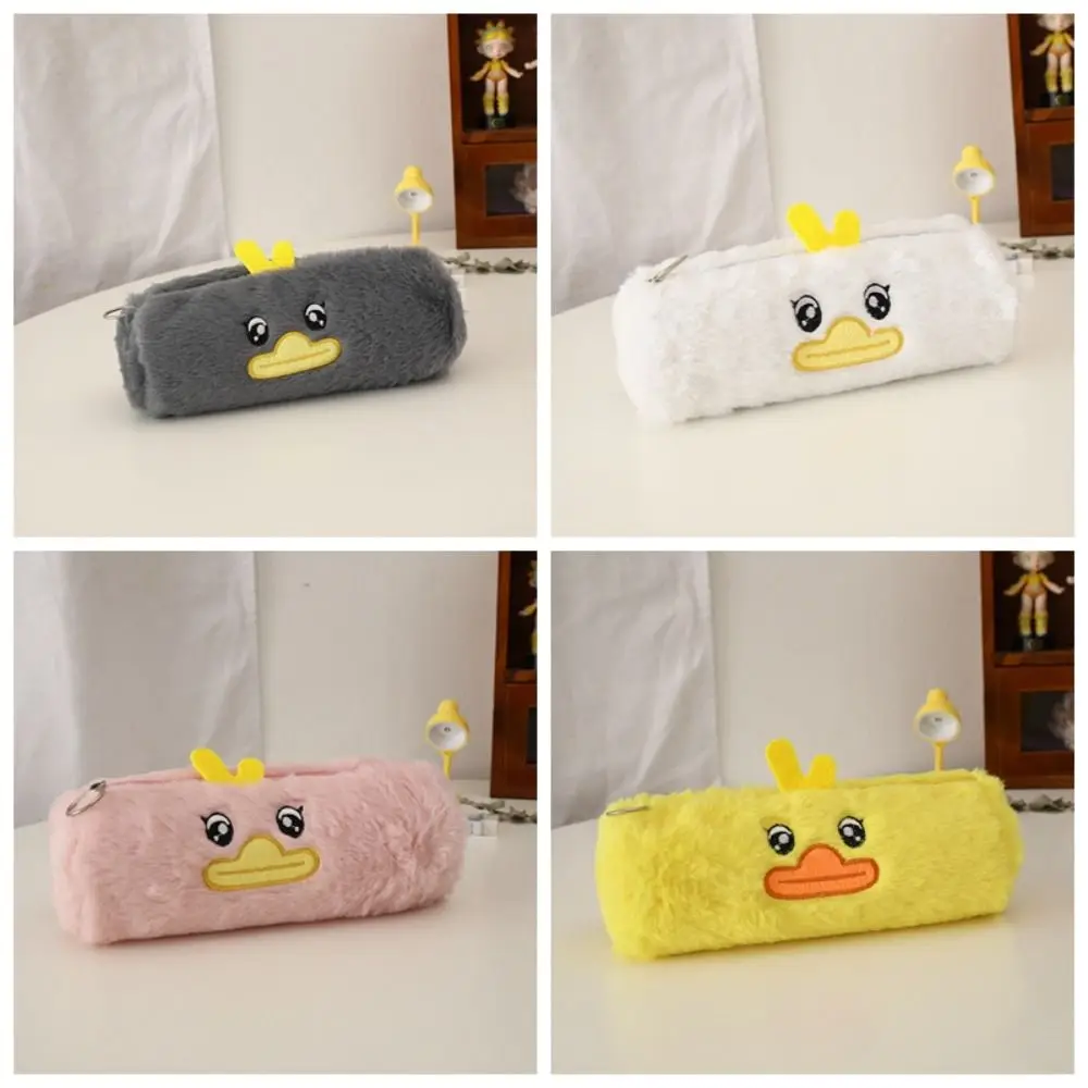 مقلمة أنيقة من القطيفة حقيبة تخزين أدوات مكتبية على شكل حيوانات كرتونية كاواي ذات مستوى مظهر عالٍ للوازم المدرسية الكورية