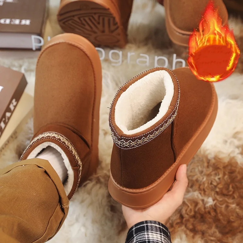 

Snow Boots for Men and Women, Autumn and Winter Warm, Non-Slip, Wear-Resistant Short Boots, Thickened Leather Surface, Waterproof Cotton Boots