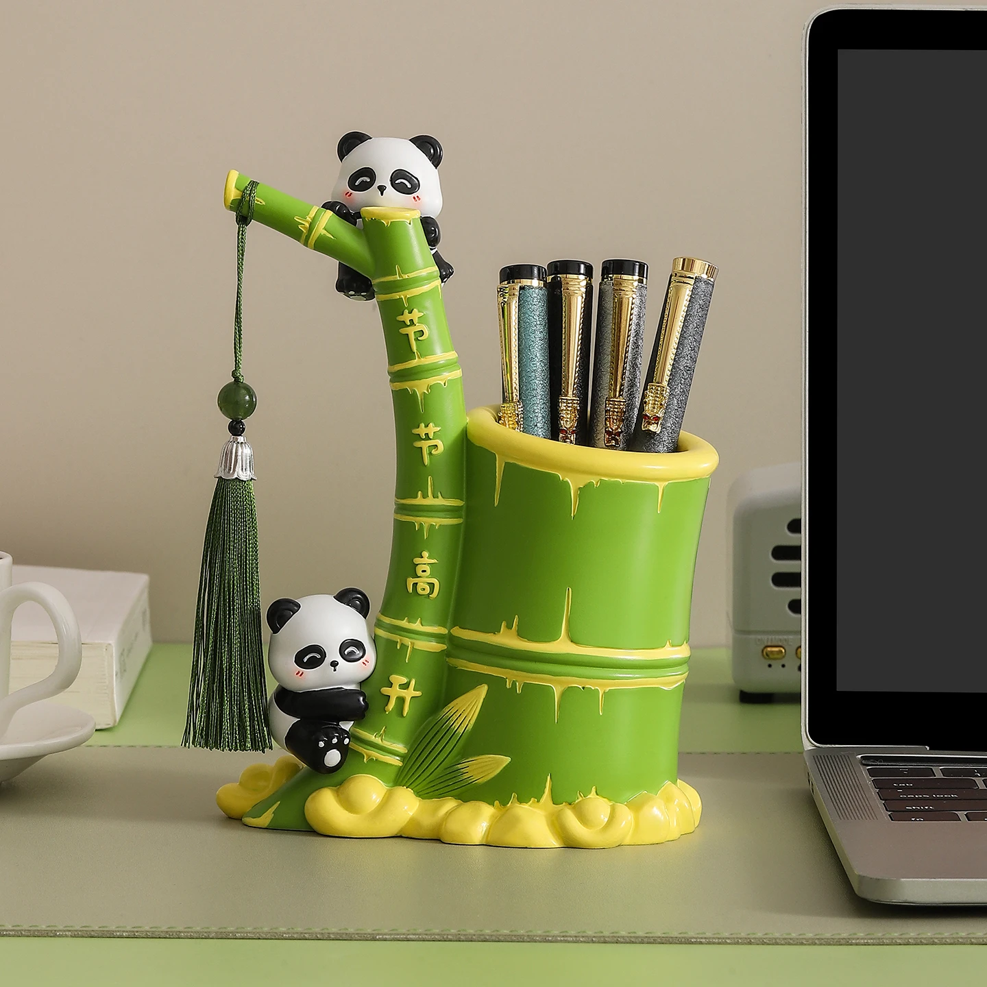 Cute Panda Bamboo Pen Holder Creative Tassel Design Desktop Stationery Organizer Table Storage Home Office Decor Ornament Gift