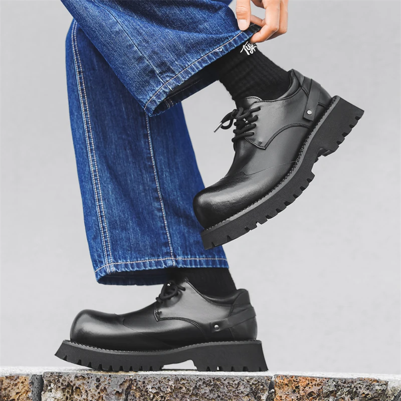 サイズ 38-46 ビジネスメンズ厚底ダービーシューズ黒人男性カジュアル快適なトレンディな作業服革靴宴会靴男性