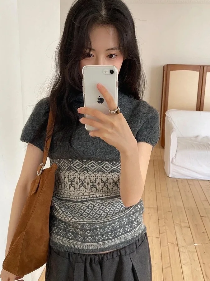 Chic High Collar ort Sve Women's Knitwear Spring New Sle Versatile Base Layer Top Age Reducing Knitted irt