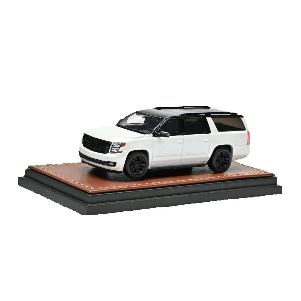 IN STOCK GOC 1:64 2015 Suburban Full Sized SUV Customized Ver. Diecast Model Car Limited Collection