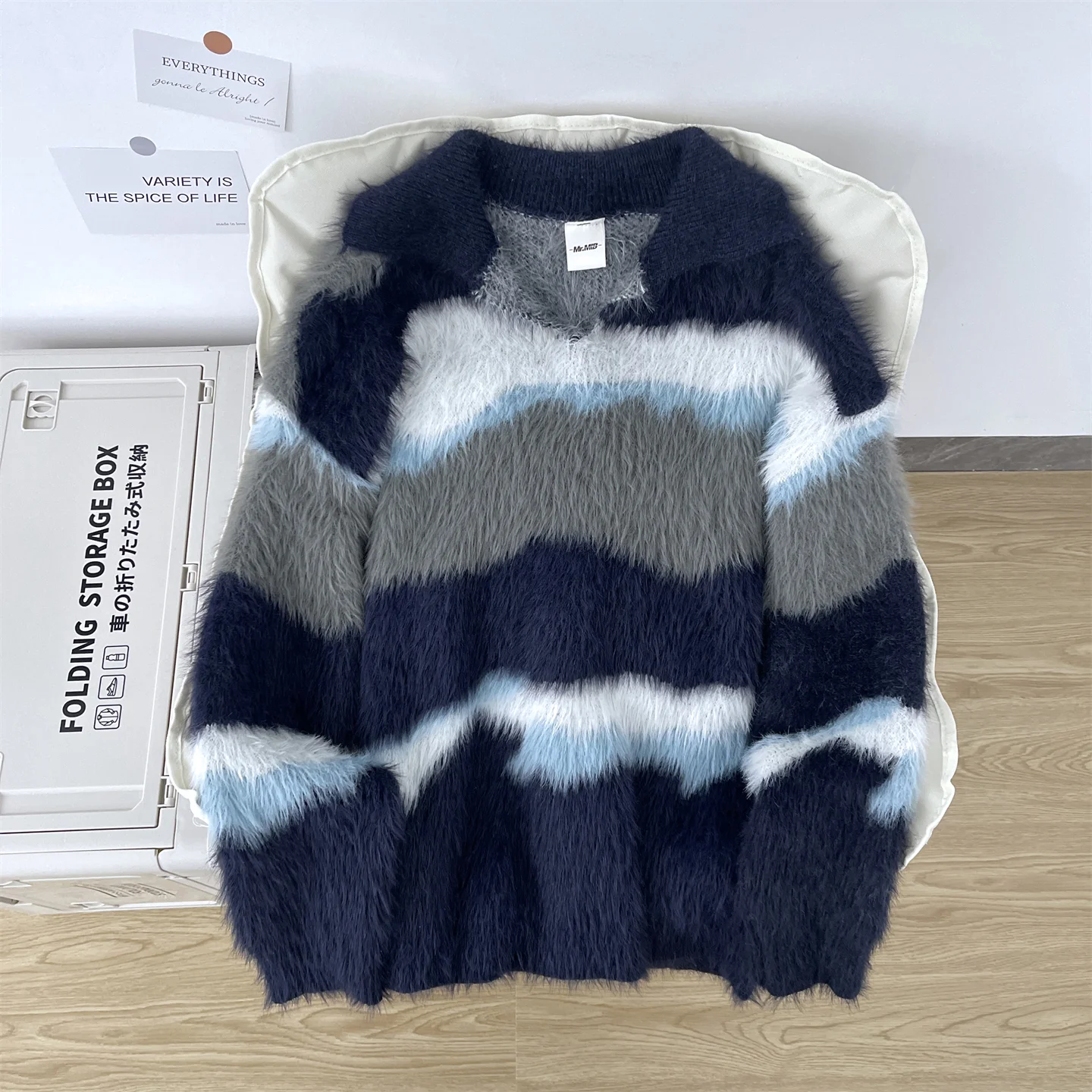 

Свитер с лацканами с цветными блоками для мужчин и женщин, зимний ленивый стиль, полосатый пуловер в американском стиле ретро, свободный универсальный плюшевый вязаный топ из искусственной норки