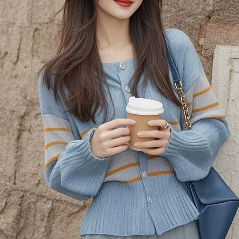 

Round Neck Sweater Korean Casual Loose Striped Jacket Knitted Cardigan Long-sleeved Top
