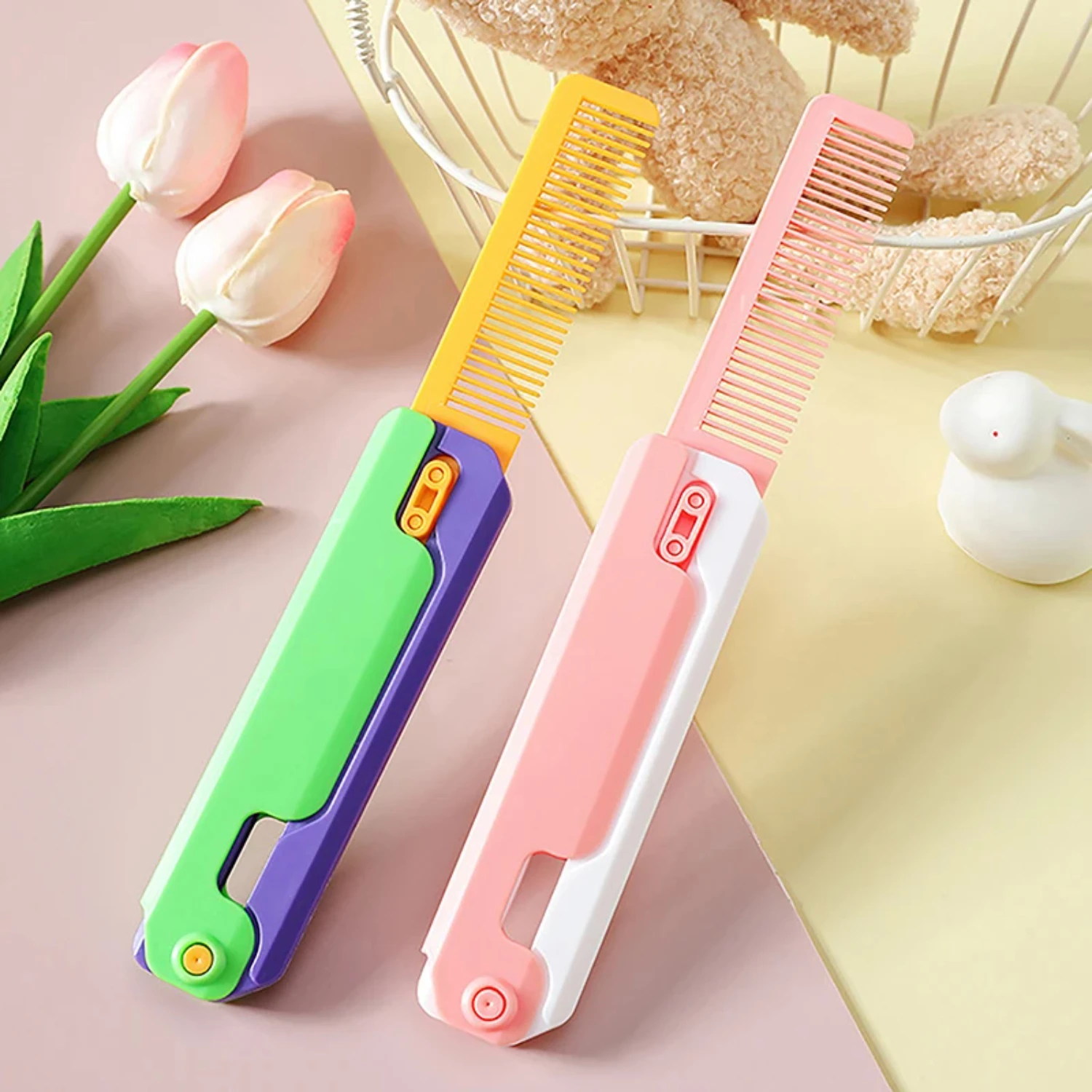 3D Printing Gravity Comb Small Radish  Folding Shrink Comb Pet Dog Comb Mini Model Pendant Push Card Decompression Toy