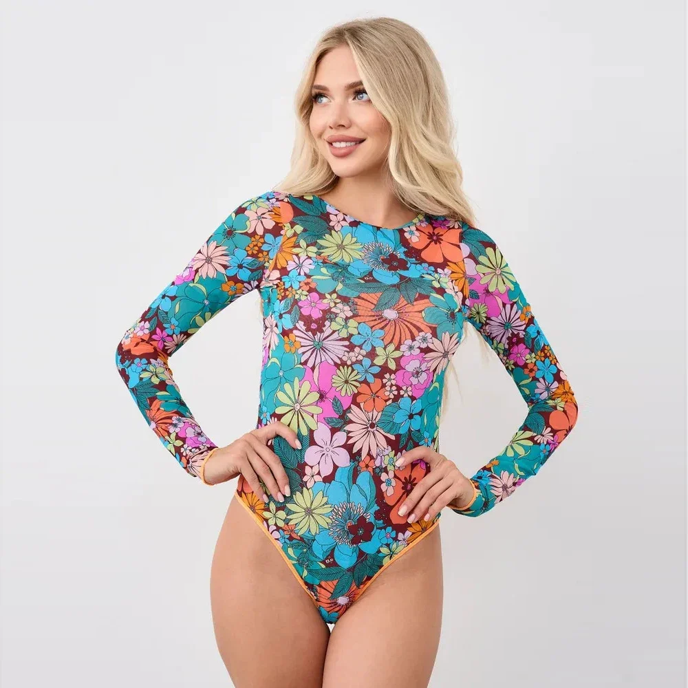 2025 nuevo traje de baño de una pieza de manga larga con estampado Floral, traje de baño Sexy para mujer, ropa de playa