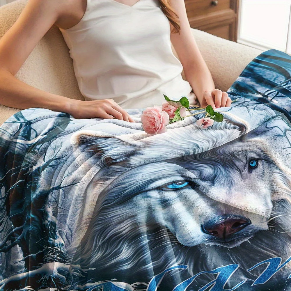 1 بطانية مخصصة تحت عنوان الذئب مع اسم شخصي، مادة الفانيلا الناعمة، تصميم الغابات الشتوية، القمر ورقاقات الثلج #6