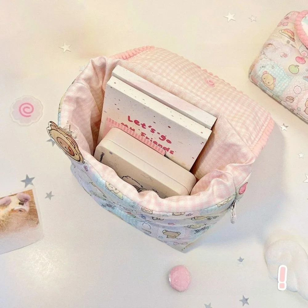 Portable Quilted Design Pencil Case Lace Flap Print Pattern Storage Pouch Large Capacity Zipper Closure Makeup Bag Office Use