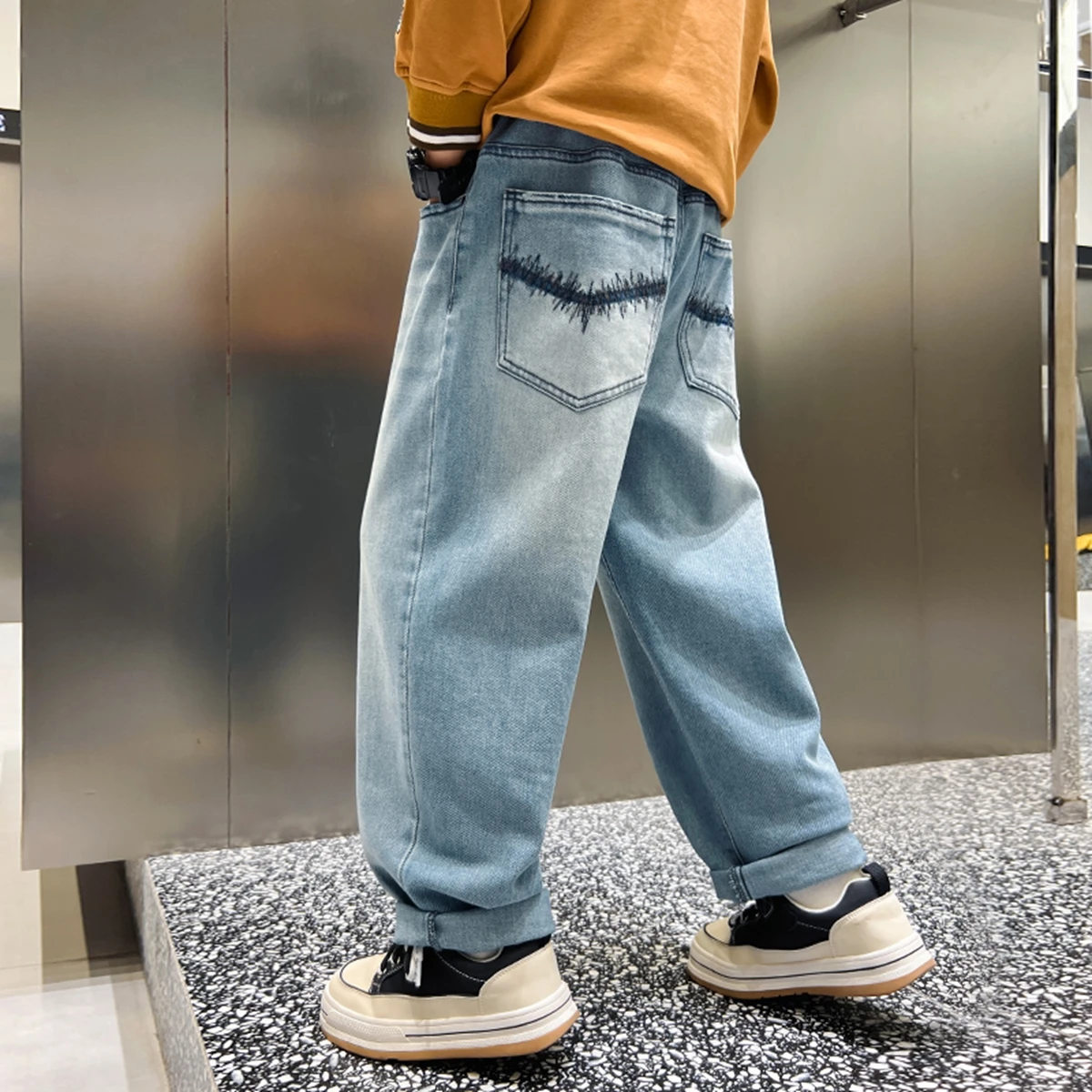 Boys Teen Embroidered Denim Jeans Retro Long Trousers Spring Autumn Simple Style Korean Version Cotton Blend Kids Clothing - view 4