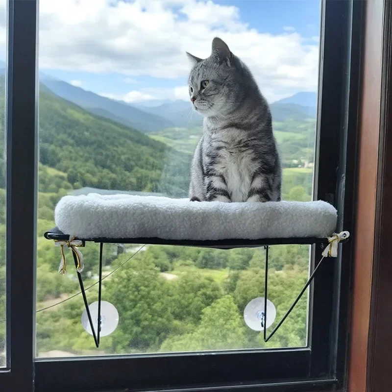 yesSuction Cup Cat Hammock Window Hanging Cat Bed Plush Breathable Cats Hammocks Wall-mounted Safe Durable Load Bearing 20KG