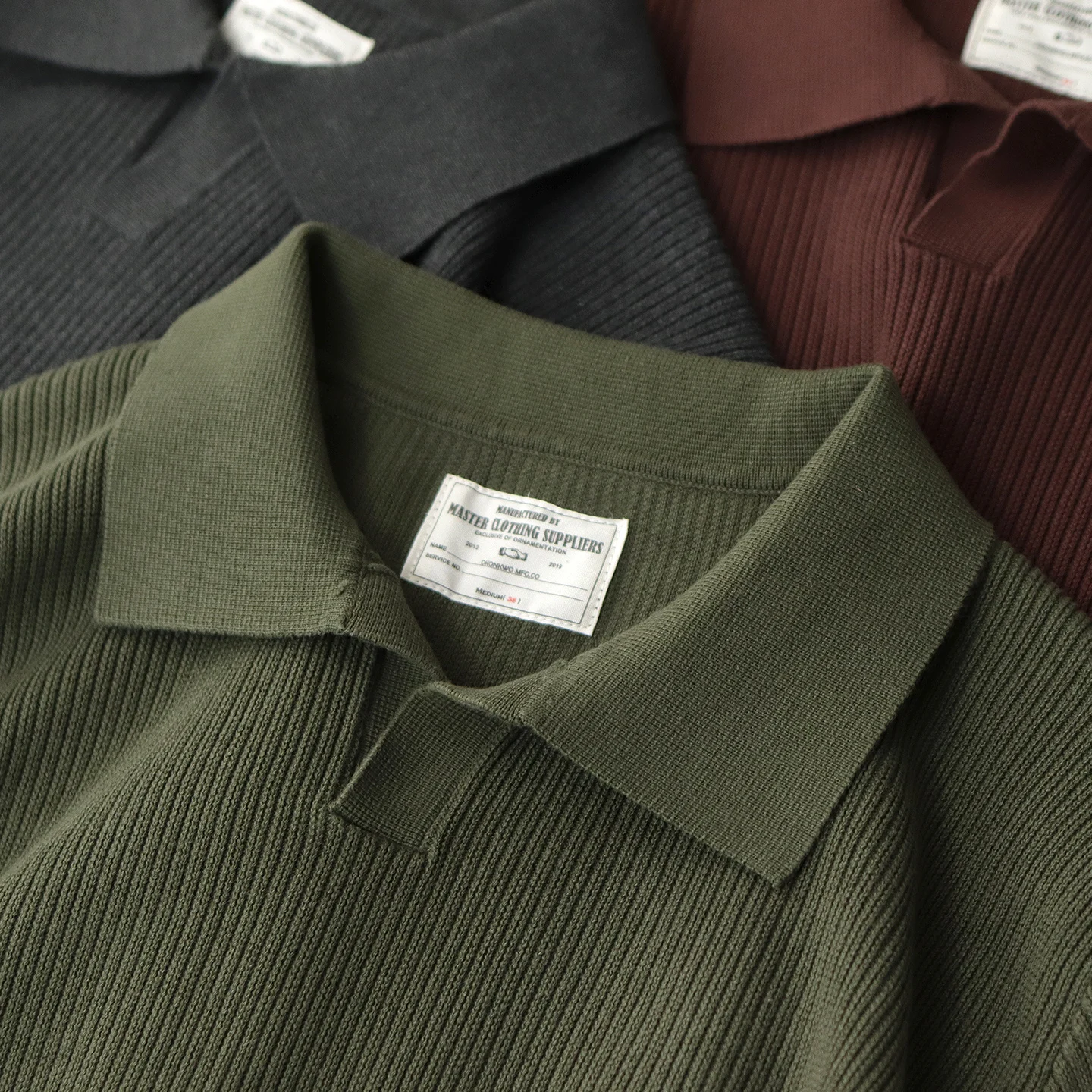 2025 Herfst Nieuwe Britse Vintage Meeuw Kraag Effen Kleur Lange Mouw Trui Heren Trui Losse Mode Casual Knitwear