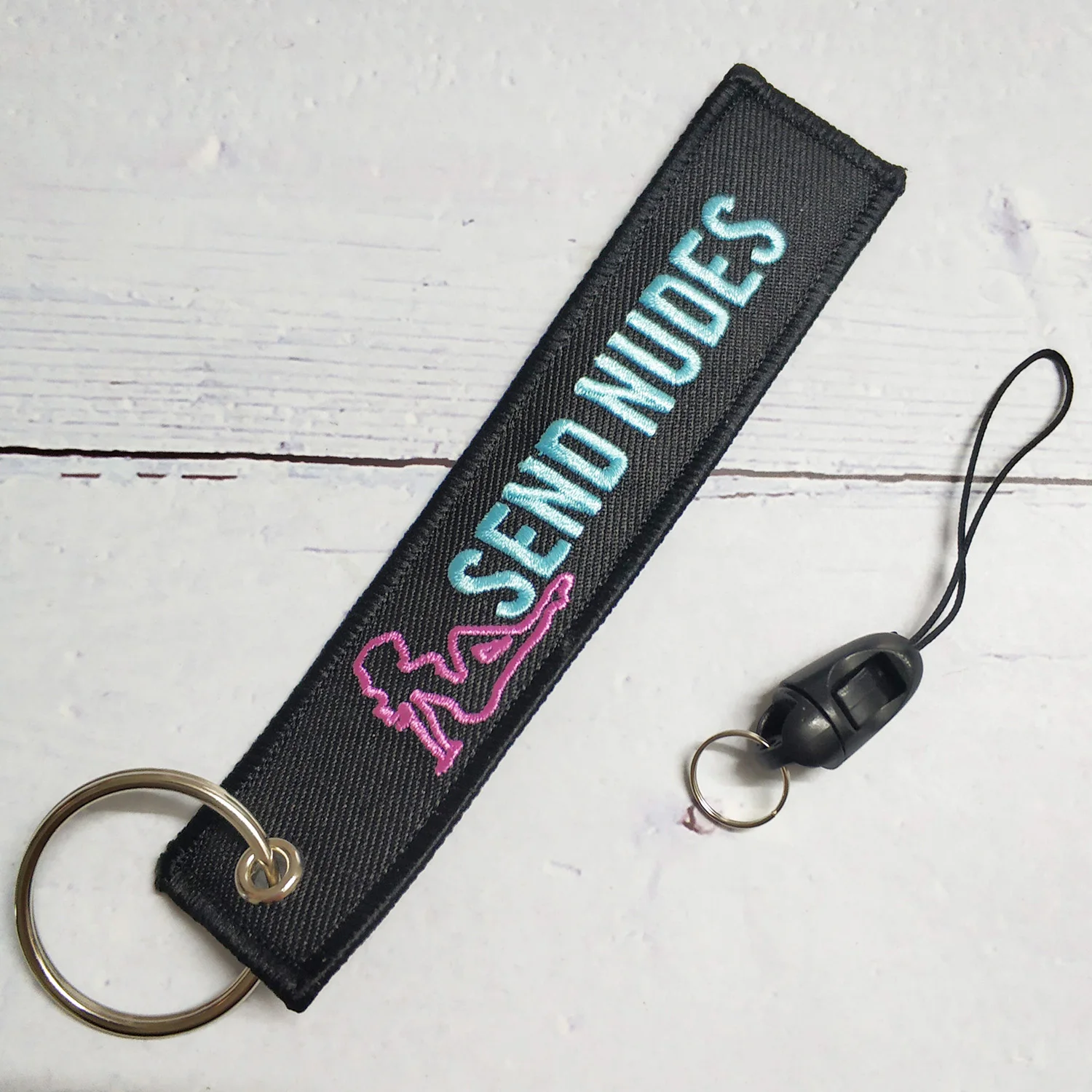 

1 Set Fashion Trinket Keychain Metal Ring Embroidery Key Chains llavero for Motorcycle Lover Wholesale Trinkets Drop Shipping