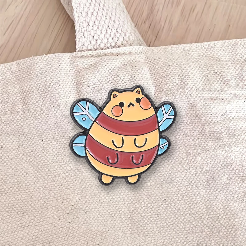 Pin de esmalte de abeja gorda y linda con rayas amarillas, insignia de solapa, regalo para amantes de las mascotas, para mujeres y hombres, accesorios para mochila, chaqueta y camisa