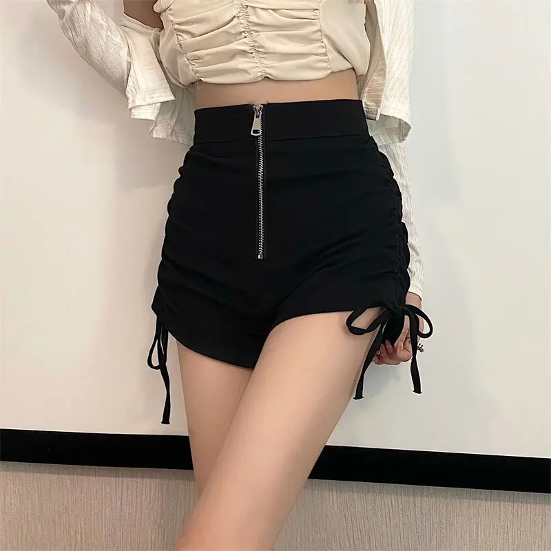 

2025 Summer New Plus Size Wide Leg Pants for Women High Waist Slimming Zipper A-Line Shorts Black Casual Hot Pants