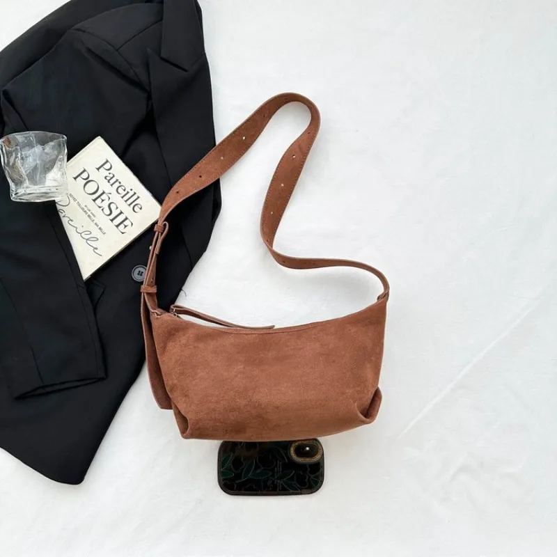 

Luxury Fashionable Classic Diaper Bag Women's Large Capacity Designer Tote Elegant Minimalist Vintage Stylish Commuter Shoulder